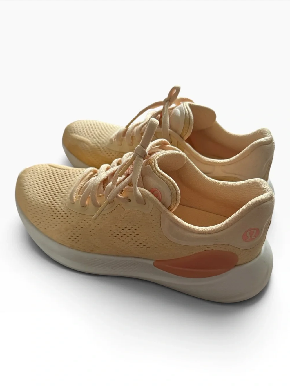 Lululemon Women's Beyondfeel Running Shoes